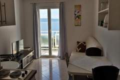 Ferienwohnung - Apartments Bandalo - One Bedroom Apartment with Sea View A3 - Ferienunterkunft in Podstrana (2 Personen)