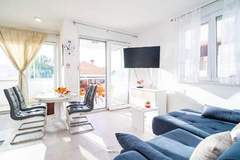 Ferienwohnung - Apartment Anka - One Bedroom Apartment with Terrace - Ferienunterkunft in Dubrovnik (2 Personen)