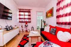 Ferienhaus - Holiday Home Lungo Mare - Three Bedroom Holiday Home with Terrace and Sea View - Ferienunterkunft in Mlini (6 Personen)