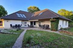 Ferienhaus - Ferienunterkunft in Koserow (4 Personen)