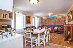Ferienhaus - Stone House San Pelegrin-Two Bedroom Holiday Home with Terrace and Sea View - Ferienunterkunft in Vela Luka (4 Personen)