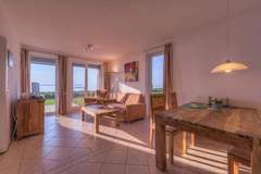 Ferienwohnung - Kapitänshaus Gartendeck 64 qm Nr 492 - Ferienunterkunft in Rechlin (4 Personen)