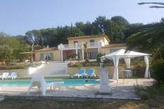Ferienhaus - Ferienunterkunft in Lorgues (6 Personen)