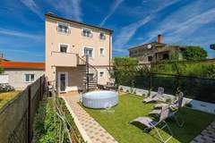 Ferienwohnung - Apartment L&V - Ferienunterkunft in Vodnjan (6 Personen)