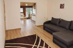 Ferienhaus - HolidayHouse with the big tarasse&garden in Kolczewo LIT - Ferienunterkunft in Kolczewo (5 Personen)