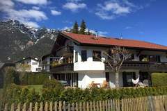 Ferienhaus - Ferienunterkunft in Garmisch-Partenkirchen (5 Personen)