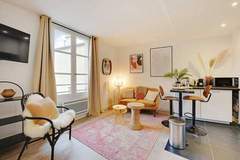 Ferienwohnung - HP-23-ECOUFFES - Ferienunterkunft in Paris (2 Personen)