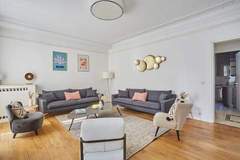 Ferienwohnung - BELZUNCE - Ferienunterkunft in Paris (8 Personen)