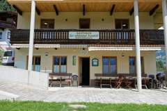 Ferienhaus - Gruppenhaus zur schönsten Aussicht - Ferienunterkunft in Zellberg (12 Personen)