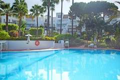 Ferienwohnung - White Pearl beach Elviria H1 - Ferienunterkunft in Marbella (4 Personen)