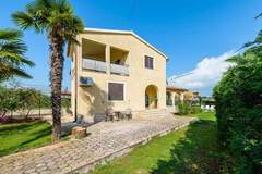 Ferienwohnung - Apartment Josipa with Whirpool in Porec - Ferienunterkunft in Porec (5 Personen)