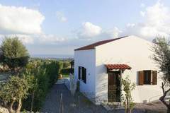 Ferienhaus - holiday home, Kyrianna-Villa Anna - Ferienunterkunft in Kyrianna (4 Personen)