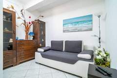 Ferienwohnung - Apartments Nikolina (LU) - One-Bedroom Apartment with Balcony - Ferienunterkunft in Lumbarda (4 Personen)