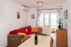 Ferienwohnung - Apartments Stipo - Comfort Two Bedroom Apartment with Balcony and Sea View (A2) - Ferienunterkunft in Drace (4 Personen)
