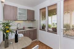 Ferienwohnung - Apartments Stipo - One Bedroom Apartment with Terrace and Sea View (A4) - Ferienunterkunft in Drace (2 Personen)