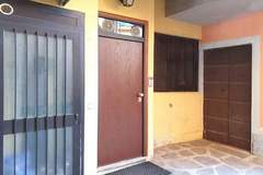 Ferienwohnung - Casa Centro - Ferienunterkunft in Luino (2 Personen)