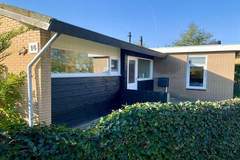 Ferienhaus - Zeewaard 14 - Ferienunterkunft in Sint Maartenszee (6 Personen)