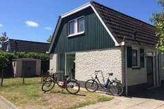 Ferienhaus - Ferienunterkunft in Sint Maartenzee (8 Personen)