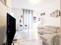 Ferienwohnung - Ferienwohnung Suzzani Flat