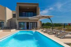 Ferienhaus, Exklusive Unterkunft - Ferienunterkunft in Novigrad (6 Personen)
