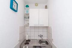 Ferienwohnung - Apartments Ammos - Studio Apartment with Shared Terrace and Sea View - Ferienunterkunft in Saplunara (2 Personen)
