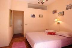 Ferienwohnung - Apartments Magda- Standard Backside Studio Apartment (Apartment 5) - Ferienunterkunft in Cavtat (2 Personen)
