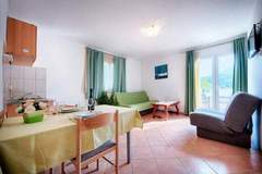 Ferienwohnung - Apartments Bruna Lastovo-Superior One Bedroom Apartment with Balcony and Sea View-Zeleni - Ferienunterkunft in Lastovo (3 Personen)