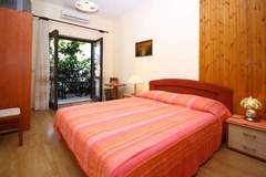 Ferienwohnung - Apartments Magda- Superior Studio Apartment with Patio and Garden View(A2) - Ferienunterkunft in Cavtat (2 Personen)