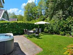 Ferienhaus - Ferienhaus Koningshoeve Sauna & Hottub 4 personen