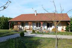 Ferienhaus - Domaine de Lanzac 5 - Ferienunterkunft in Lanzac (8 Personen)