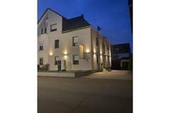 Ferienhaus - Ferienunterkunft in Osann-Monzel (8 Personen)