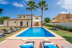 Ferienhaus - Villa la Romana - Ferienunterkunft in Crestatx (10 Personen)
