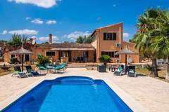 Ferienhaus - Can Frit - Ferienunterkunft in Santa Margalida (4 Personen)