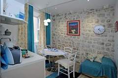 Ferienwohnung - L & L Old Town Apartments - Studio Apartment ( Lacroma) - Ferienunterkunft in Dubrovnik (2 Personen)