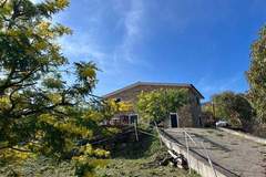 Ferienwohnung - Agriturismo Le Mimose Imperia TWO-ROOM APARTMENT 4 PAX - B4 - Ferienunterkunft in Imperia (4 Personen)