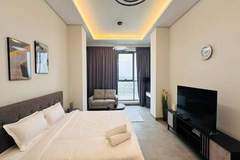 Ferienhaus - Upscale Apartment at Oval Tower Near Downtown with Balcony and Parking by Belvilla - Ferienunterkunft in Dubai (2 Personen)