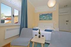 Ferienwohnung - Studio O - Studio with Sea View (Stražičić) - Ferienunterkunft in Dubrovnik (2 Personen)