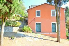 Ferienhaus - Collina Lagomare - Ferienunterkunft in Massarosa (4 Personen)
