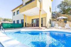 Ferienhaus, Exklusive Unterkunft - Camelia - Ferienunterkunft in Vidreres (8 Personen)