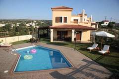 Ferienhaus, Exklusive Unterkunft - Agnanti Marina villa with private pool - Ferienunterkunft in Rethymno (6 Personen)