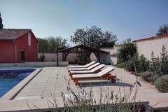 Ferienhaus - Holiday Home Sabina - Private Pool, BBQ Area - Ferienunterkunft in Pula (6 Personen)