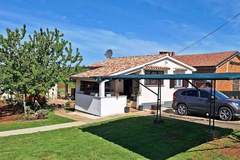 Ferienwohnung - Apartment Aleksandar - Ferienunterkunft in Pula (3 Personen)