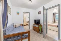Ferienhaus - Eco Beach House Corinne - Ferienunterkunft in Peroj (4 Personen)