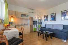 Ferienwohnung - Apartments Indira - Tara - One Bedroom Apartment - Ferienunterkunft in Labin (2 Personen)
