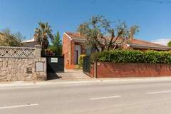 Ferienhaus - Bon Relax Schunk - Ferienunterkunft in Sant Pere Pescador (7 Personen)