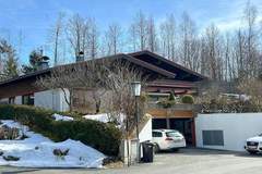 Ferienwohnung - Doppelzimmer 5 - LOU in Saalfelden-Pinzgau - Ferienunterkunft in Saalfelden am Steinernen Meer (2 Personen)