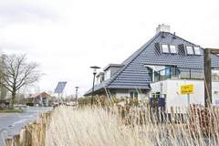 Ferienhaus - Moby Dick - Ferienunterkunft in Offingawier (8 Personen)