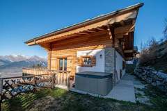 Ferienhaus - Hirondelle JACUZZI & LUXURY chalet 12 pers - Ferienunterkunft in Veysonnaz (12 Personen)