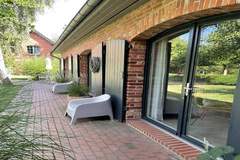 Ferienwohnung - Idyllische Hofwohnung 5 - Ferienunterkunft in Saal (4 Personen)