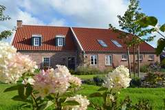 Ferienhaus - Ferienunterkunft in Hinte (4 Personen)